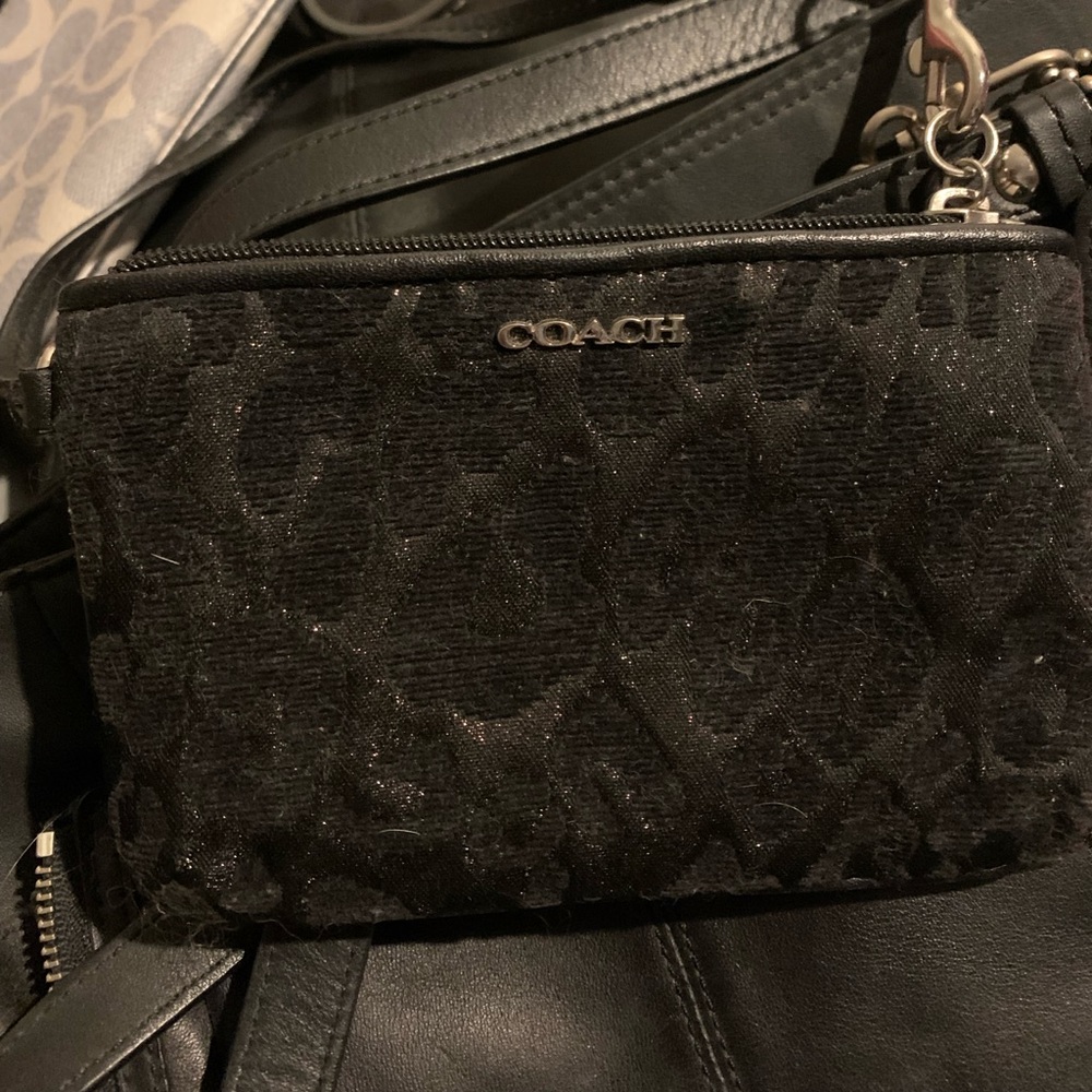 Coach wristlet wallet